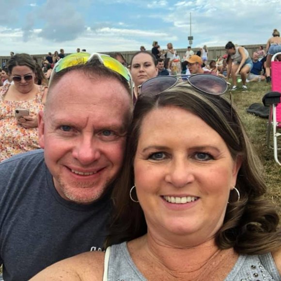 Meet your Posher, Kimberly - Picture 2 of 2